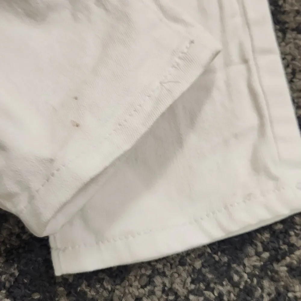VIP Jeans 1/2 - Picture 4 of 8